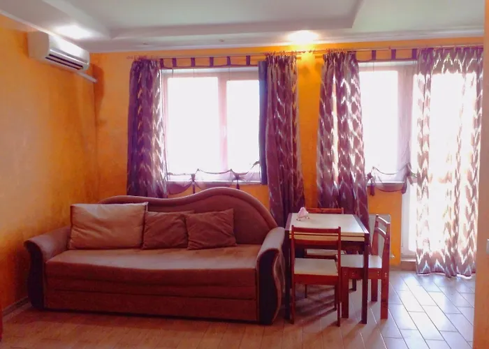 Apartman квартира- студия *